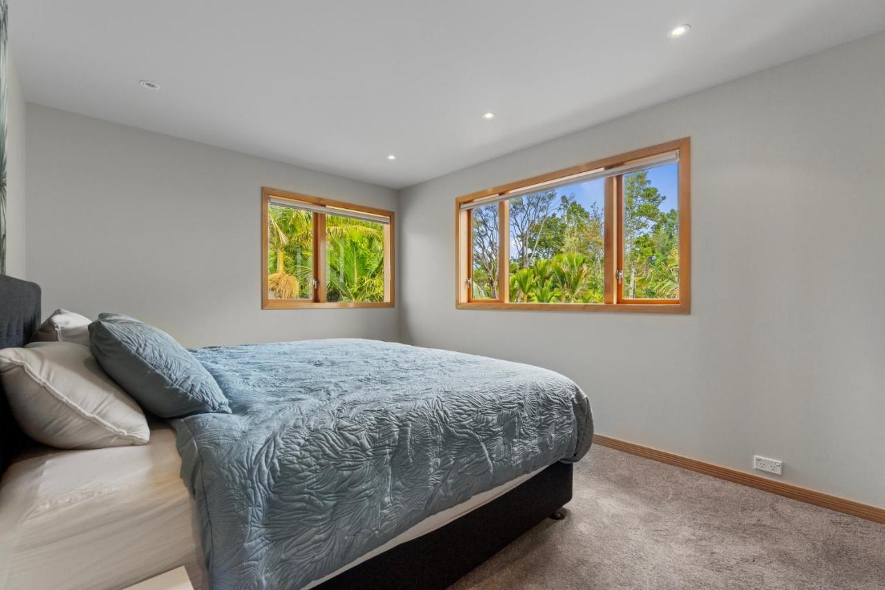 Beachside Luxury - Laingholm Holiday Apartment Auckland Exterior foto